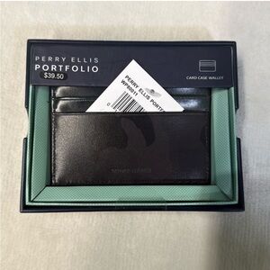 Perry Ellis Portfolio Camo Leather Card Case Wallet